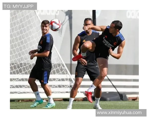 足球明星在赛季间隙如何安排假期生活与训练计划探讨