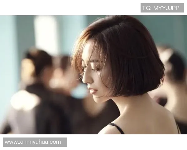 足球明星妻子热舞视频引发热议网友纷纷点赞称赞舞姿优雅动人